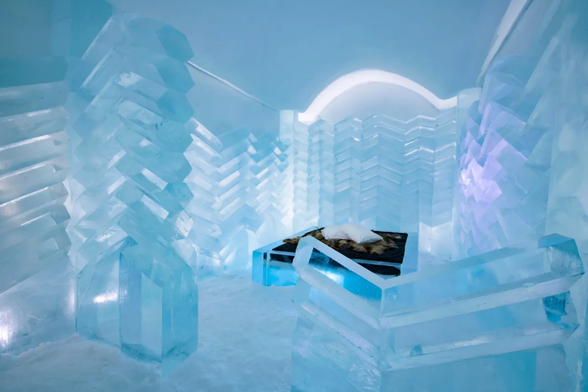 Art Suite ZIG and ZAG by Nicolas Triboulot & Clement Daquin | ICEHOTEL